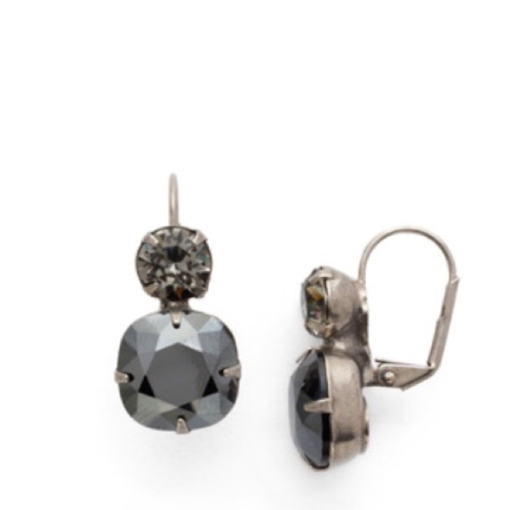 NWT Sorrelli Black Leverback Earrings